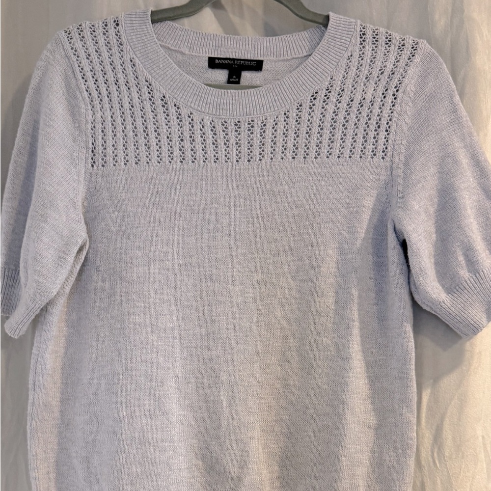 Banana Republic Grey SS Sweater